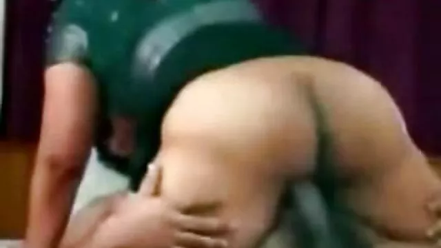 Directora tetona mujeres viejas cojiendo