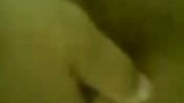 Cogí a peliculas xxx de maduras mi esposa por un agujero en bragas