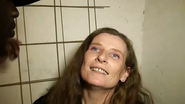 Cantante tetona videos gordas maduras