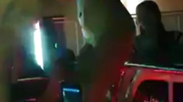 La chica tuvo videos de mamas maduras sexo con una pareja