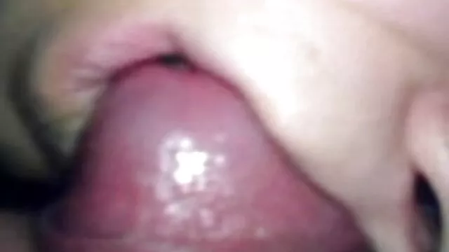 Mamada casera xxx videos de maduras de una preciosa rubia