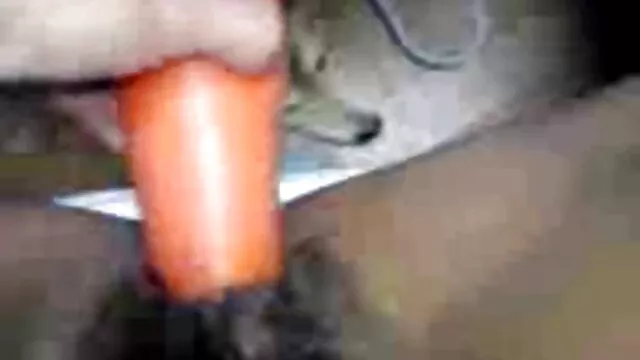 Hermoso sexo porno lúdico con una chica de cabello azul mujeres mayores cojiendo
